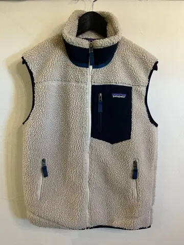 [ 가격 인하 ] patagonia 레트로X 베스트 S 사이즈