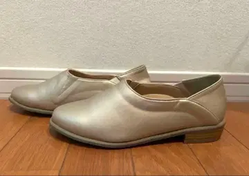 live in comfort 하마지와 콜라보 슬립온 샴페인 23.0