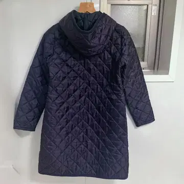 영국제 LAVENHAM 후드 부착 퀼팅 코트 38 네이비 M 상당