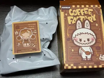 POP MART 커피팩토리 스컬팬더