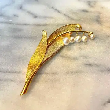 새상품급 AVON 흔들리는! 은방울꽃 브로치