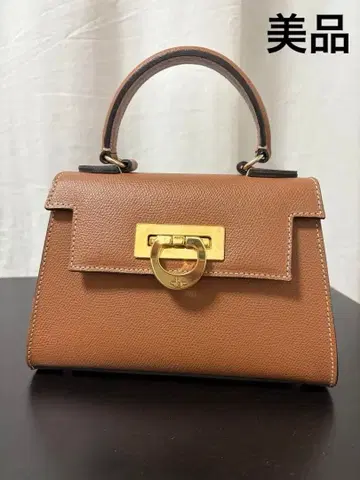 새상품급 카르보티 원 핸들 브라운 골드 금장 장식