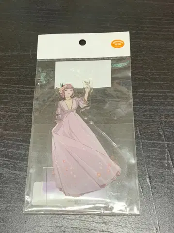 장송의 프리렌 POP UP SHOP 페른 아크릴 스탠드