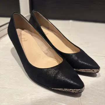 블랙 스틸레토 펌프스 37 사이즈