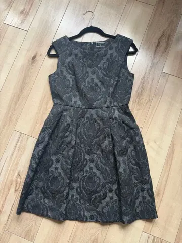 Diagram GRACE CONTINENTAL 자카드 원피스 38