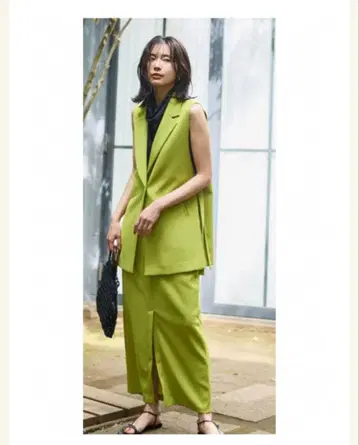 [ 새상품급 ] FRAY I.D 하이웨스트 프론트 벤츠 타이트 스커트 S