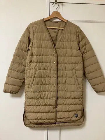 BEAMS HEART 프렌치 롱 다운 자켓