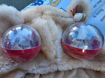 릴린린 캡슐 토이 2025 크리스마스 화이트와 파랑 2개 세트