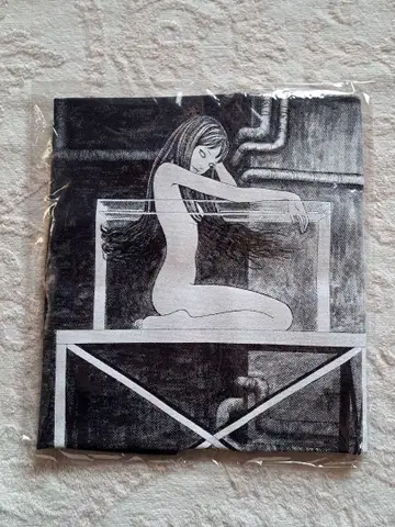 미개봉, 토트백, 수조 토미에, 이토 준지, 원화, 원작 패턴