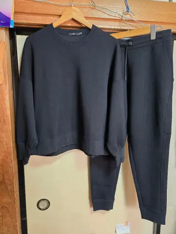 유니클로+J 드라이 크롭 스웨트 셔츠 셋업