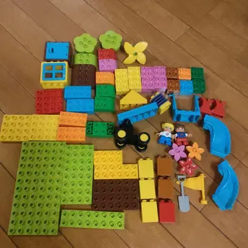 LEGO 듀플로 블록 세트 다채로운 블록과 피규어
