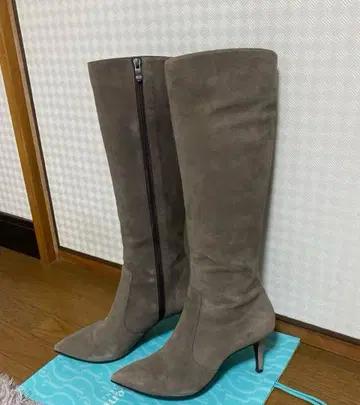 다이애나 스웨이드 롱 부츠