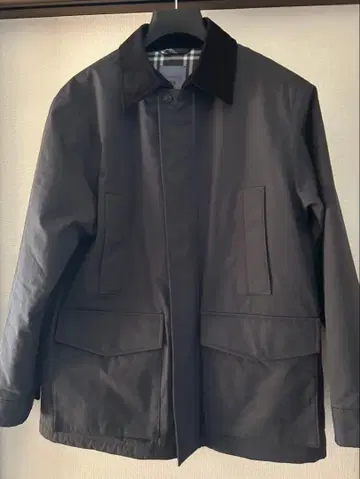 UNIQLO and JW ANDERSON 퍼프 테크 유틸리티 자켓