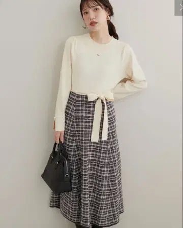 체크 무늬 도킹 니트 원피스