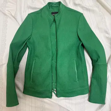 정가 약 30만 엔 [미사용품] EMPORIOARMANI 그린 가죽 자켓
