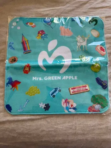 Mrs. GREEN APPLE 미니 타월