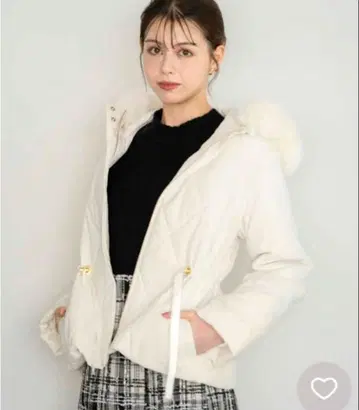 노엘라 드로스트 충전솜 코트