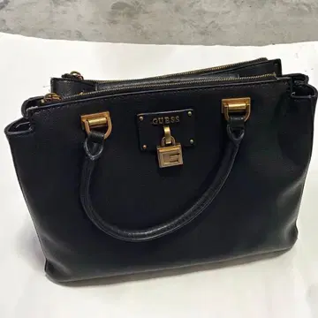 GUESS CENTRE STAGE Status Satchel 백