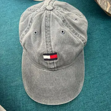 타미힐피거 데님 캡