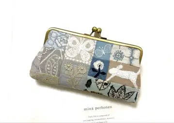 미나 페르호넨 블루 & 화이트 패치워크 가마구치 파우치 m29