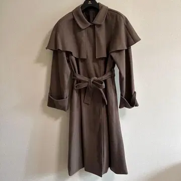 주노아 브라운 케이프 롱 코트 벨트 포함 M