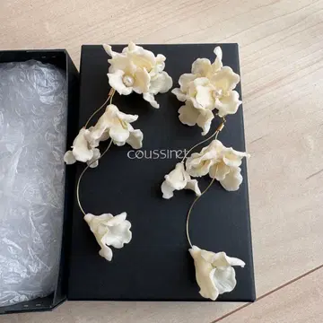 쿠시네 coussinet 귀걸이 moa 꽃