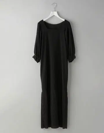 e/rm 텍스처 플리츠 드레스 원피스 아파트 바이 로리즈