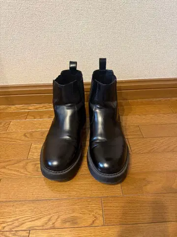 ZARA 가죽 첼시 부츠 43