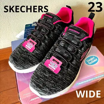 스케쳐스 머신 워셔블 와이드 핏 스니커즈