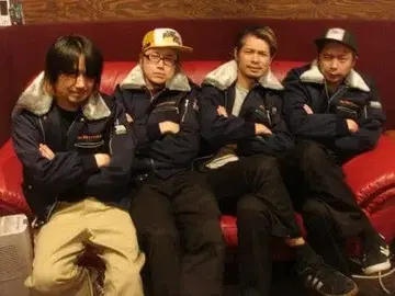 피자 오브 데스 흥업 파이롯트 점퍼 도카잔 BBQ CHICKENS