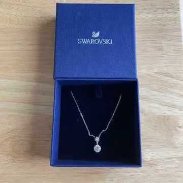 Swarovski 크리스탈 펜던트 목걸이