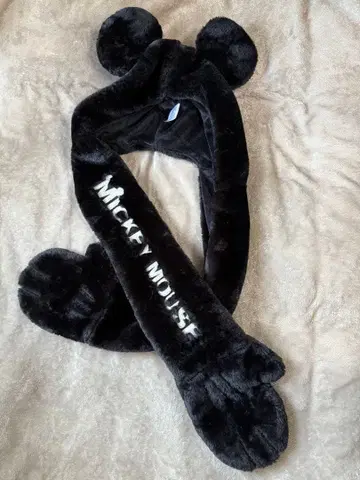 새상품급 미키마우스 귀달린 플리스 모자 팬캡 머플러