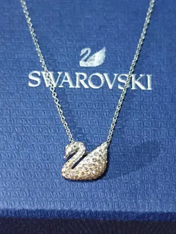 Swarovski 스완 모티브 목걸이