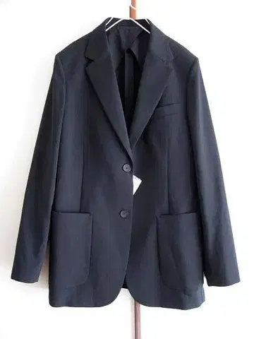 유니클로 감동 자켓 릴랙스 핏 M 사이즈