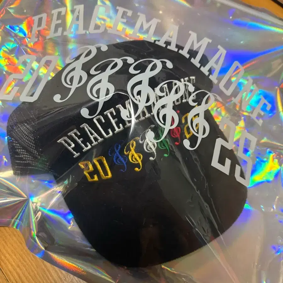 G-DRAGON | 지드래곤 Peace Mama One Cap Mesh Mesh Cap GD Mama pop