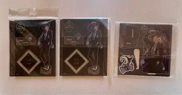 트위스테 로이드 아크릴 스탠드 기숙사복