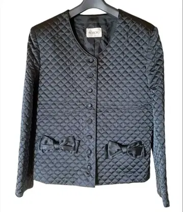 잉게보그 퀼팅 노카라 자켓