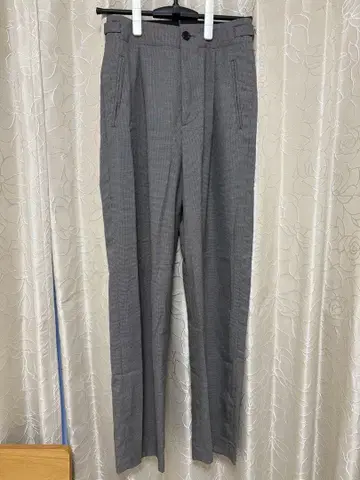 [ 최종 가격 인하 ] MARGARET HOWELL 그레이 체크 슬랙스