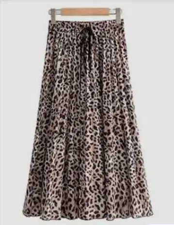 ZARA 표범 무늬 레오파드 플리츠 미디 기장 스커트 새상품급