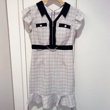 트위드 바이컬러 체크 프릴 소매 머메이드 미니 드레스