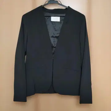 블랙 노카라 자켓