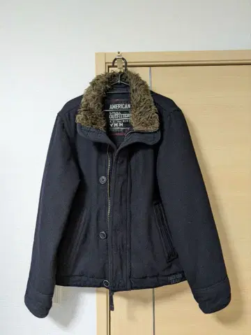 아메리칸 이글 아웃피터스