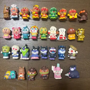 호빵맨 손가락 인형 시리즈입니다. 32개
