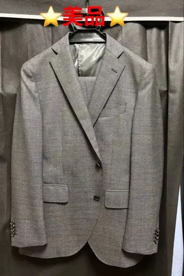 새상품급 UNIVERSAL LANGUAGE 정장 세트