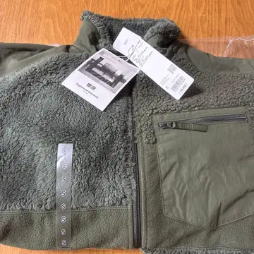 유니클로 엔지니어드 가먼츠 플리스 자켓 S