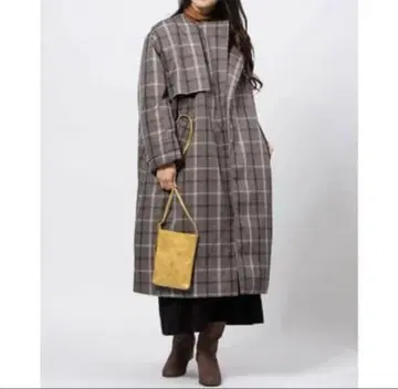 미사용품 미라 오웬 롱 다운 코트