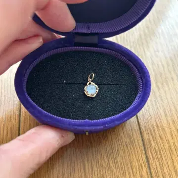 아가트 K10 쿼츠 참