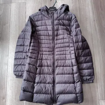 UNIQLO 울트라 라이트 다운 코트 S 사이즈 브라운