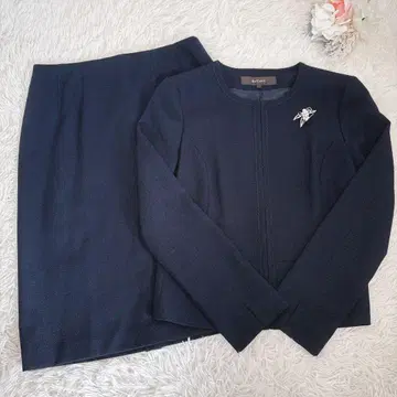 인기 리플렉트 셋업 트위드 노카라 네이비 상의 M 하의 L