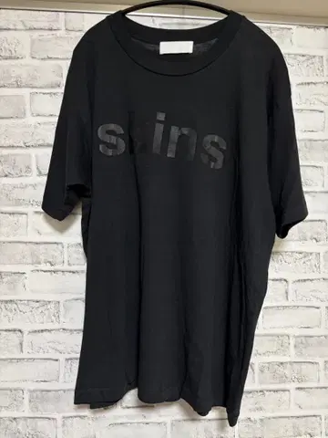 새상품 미사용 ALEXANDER DIGENOVA skins T셔츠 블랙